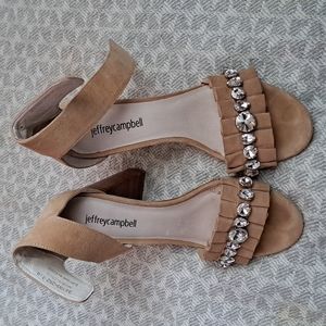 Gorgeous Jeffrey Campbell